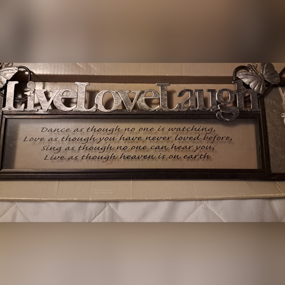New picture frame, love laugh live - Picture 2 of 3